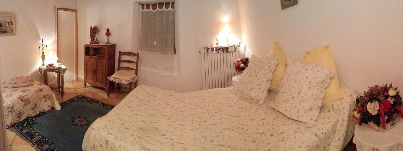 Domaine De Lara Bed & Breakfast บาร์เซอลอนเน็ต ภายนอก รูปภาพ