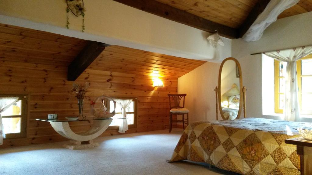 Domaine De Lara Bed & Breakfast บาร์เซอลอนเน็ต ห้อง รูปภาพ
