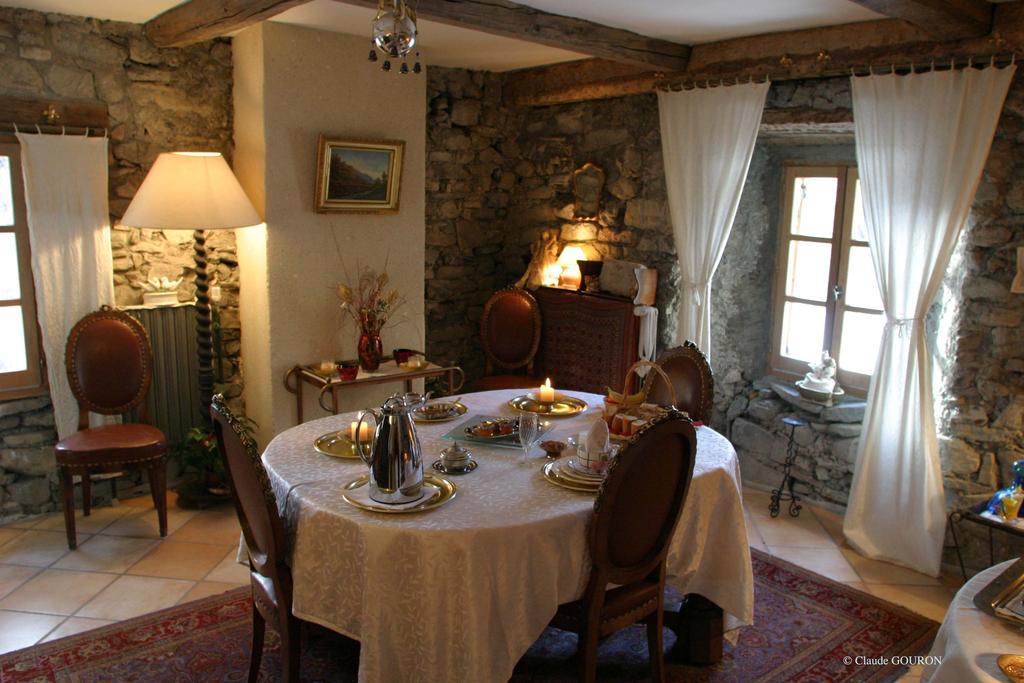Domaine De Lara Bed & Breakfast บาร์เซอลอนเน็ต ภายนอก รูปภาพ